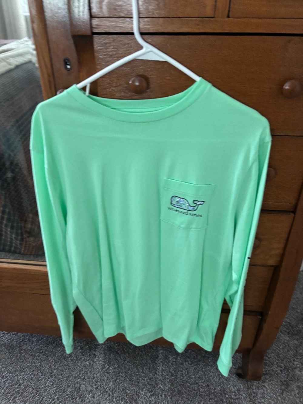 Vineyard vines, long sleeve T-shirt